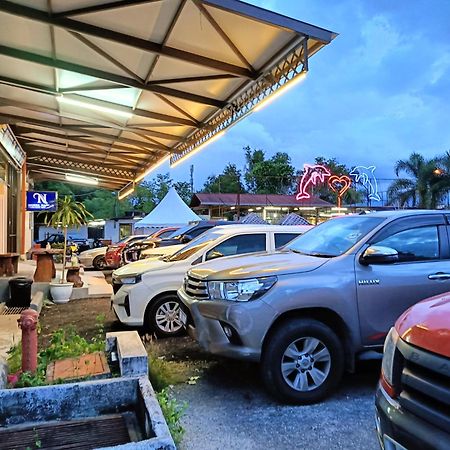 Hotel Nawar Pasir Mas المظهر الخارجي الصورة