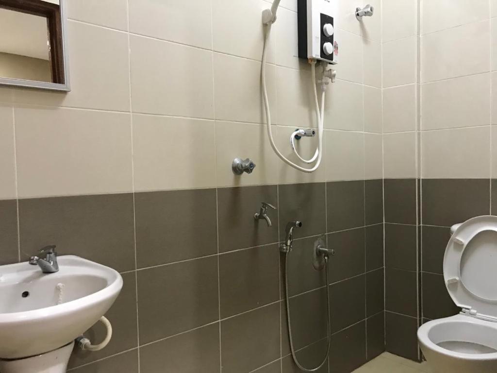 Hotel Nawar Pasir Mas المظهر الخارجي الصورة