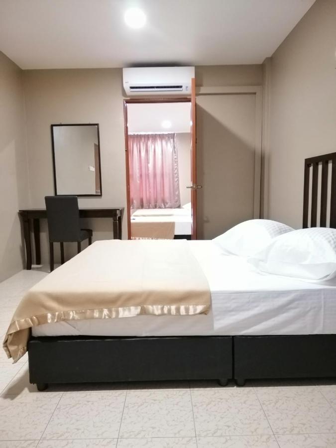 Hotel Nawar Pasir Mas المظهر الخارجي الصورة